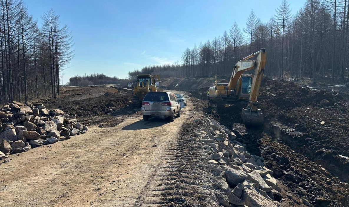 В Хабаровском крае строят новую дорогу к военному городку