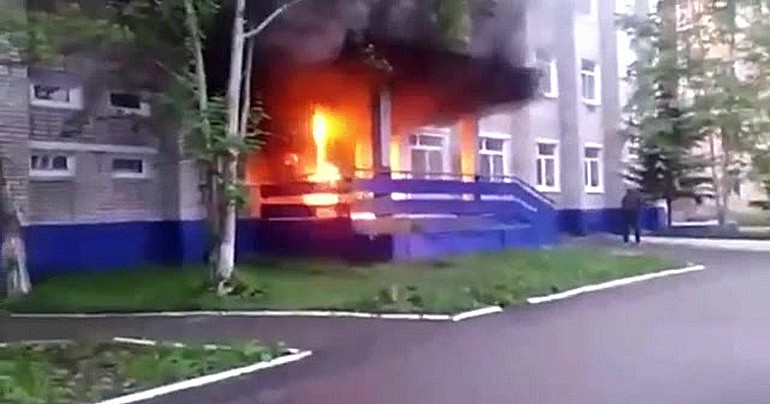 Сторонник киевского режима устроил поджог в Комсомольске-на-Амуре
