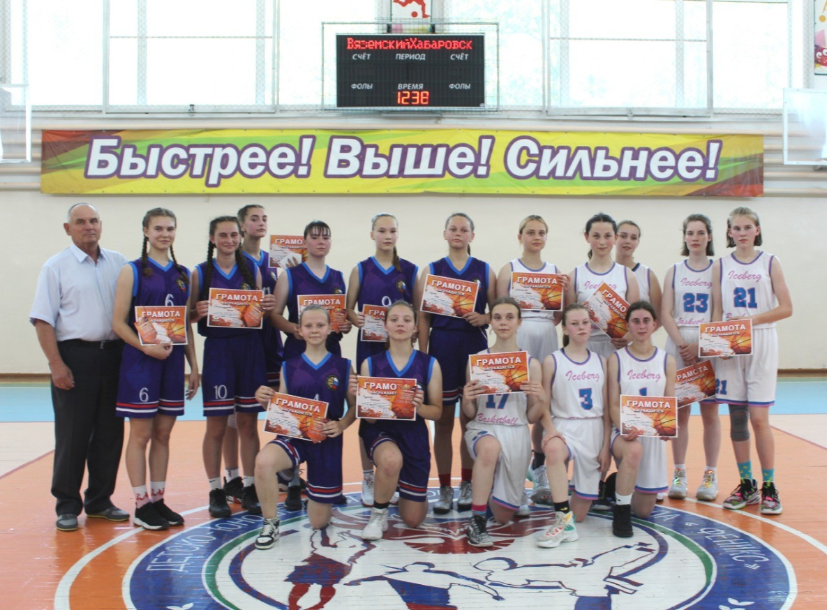 Воспитанники спортшколы из Вяземского в 2021 году завоевали 109 медалей