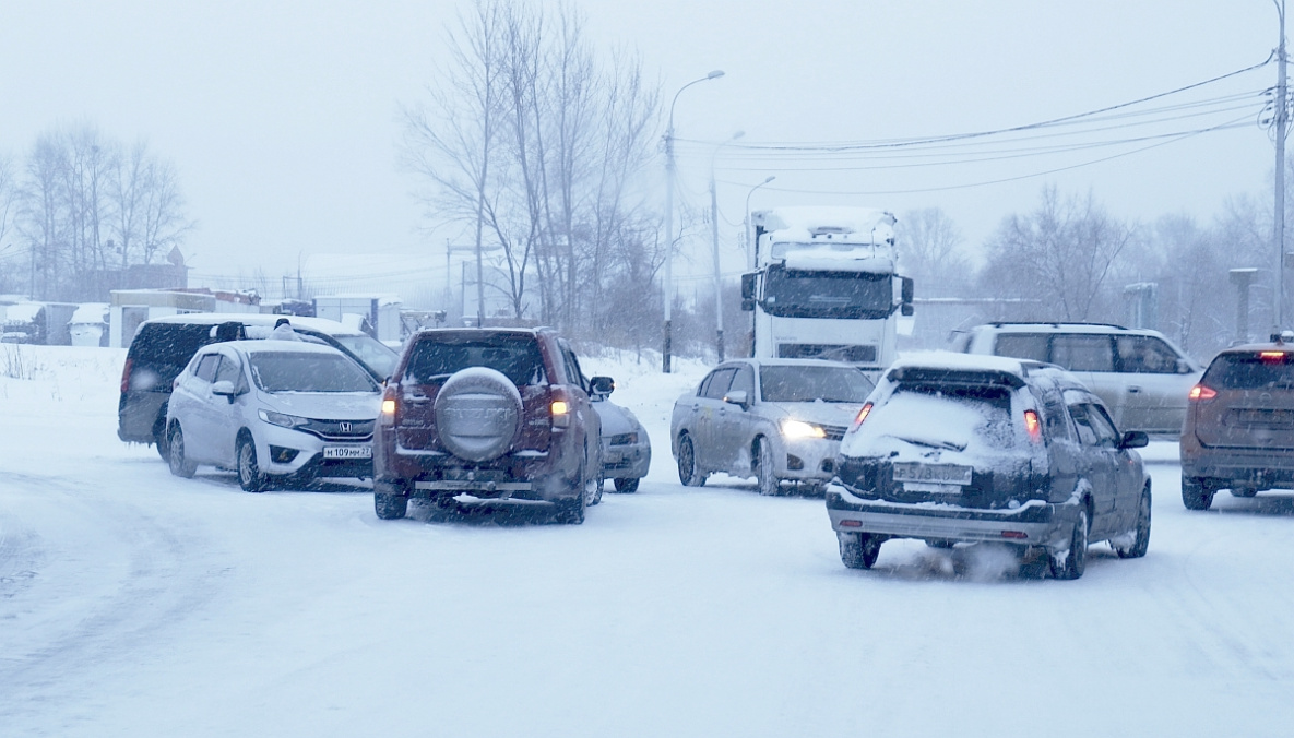 В Хабаровске из-за циклона вдвое выросло количество ДТП