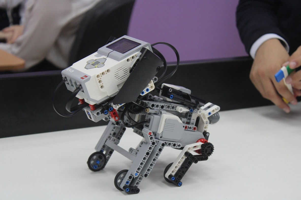 Основы робототехники станут доступнее школьникам Вяземского района