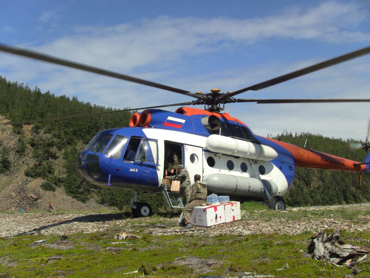 Вертолёт МИ-8Т хабаровской фирмы упал в Магаданской области