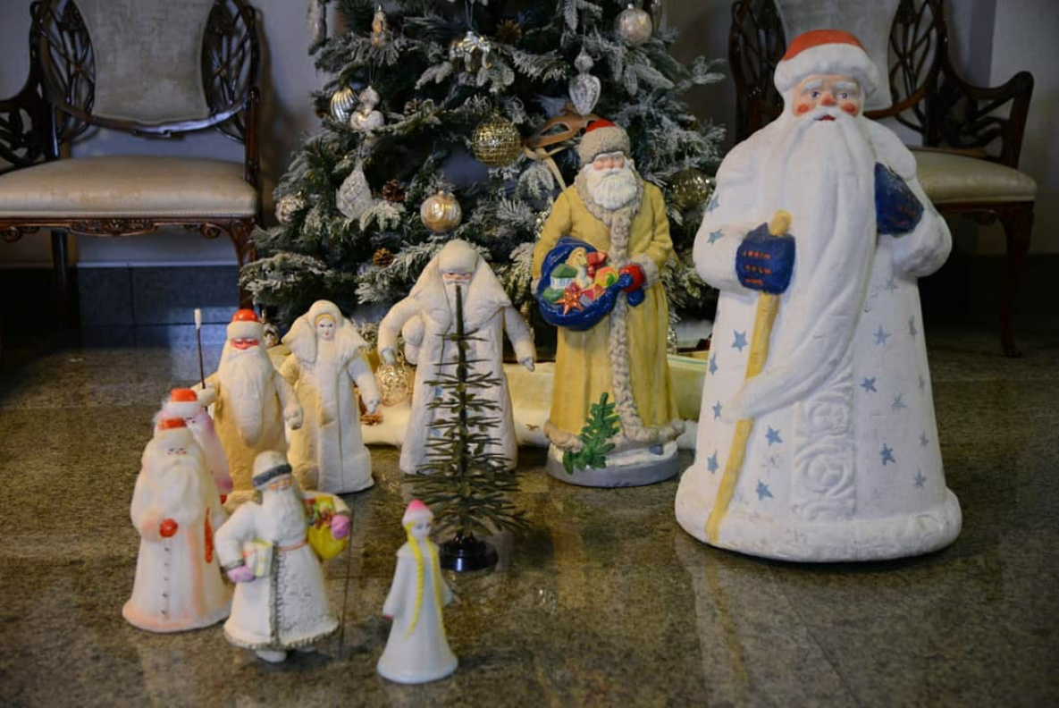 Дед Мороз «подъёлочный»: из чего делали фигурки зимнего волшебника