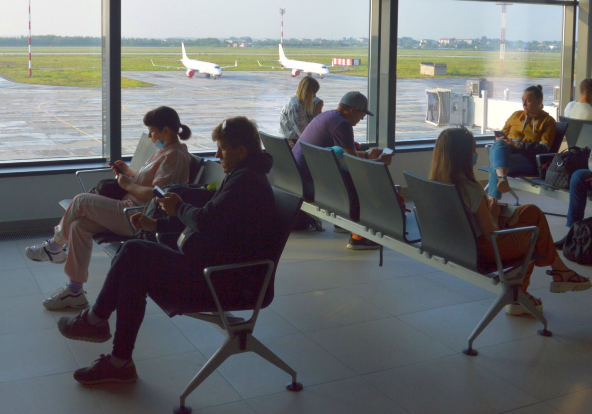 Аэропорт Хабаровска с 14 июня возобновляет полёты на международных линиях