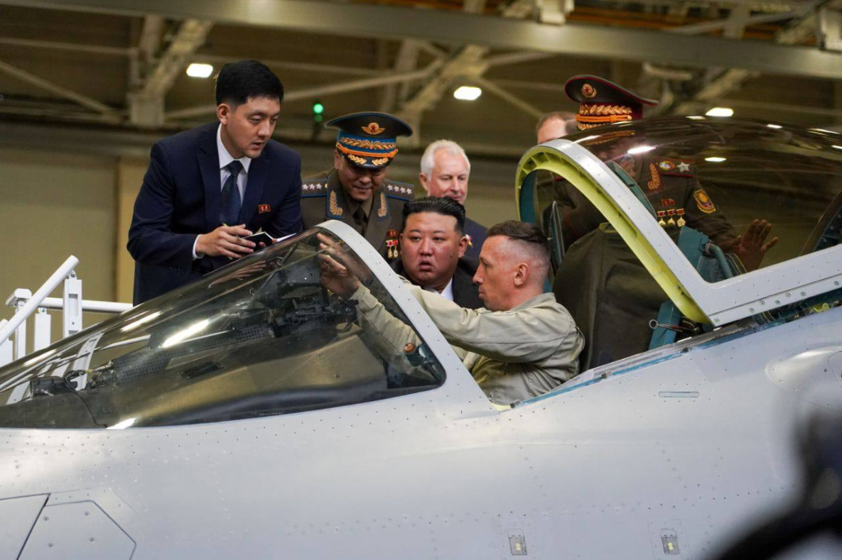 Михаил Дегтярев показал Ким Чен Ыну авиазаводы Комсомольска-на-Амуре