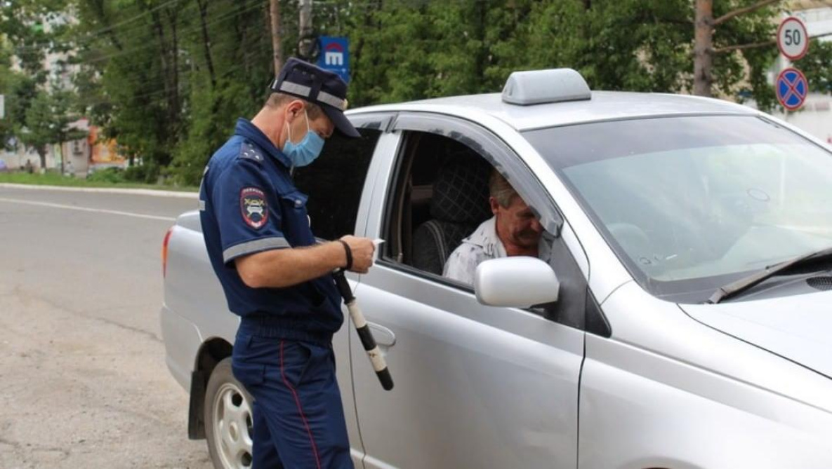 В Хабаровске в месяц ловят около сотни автомобилей принадлежащих покойникам 