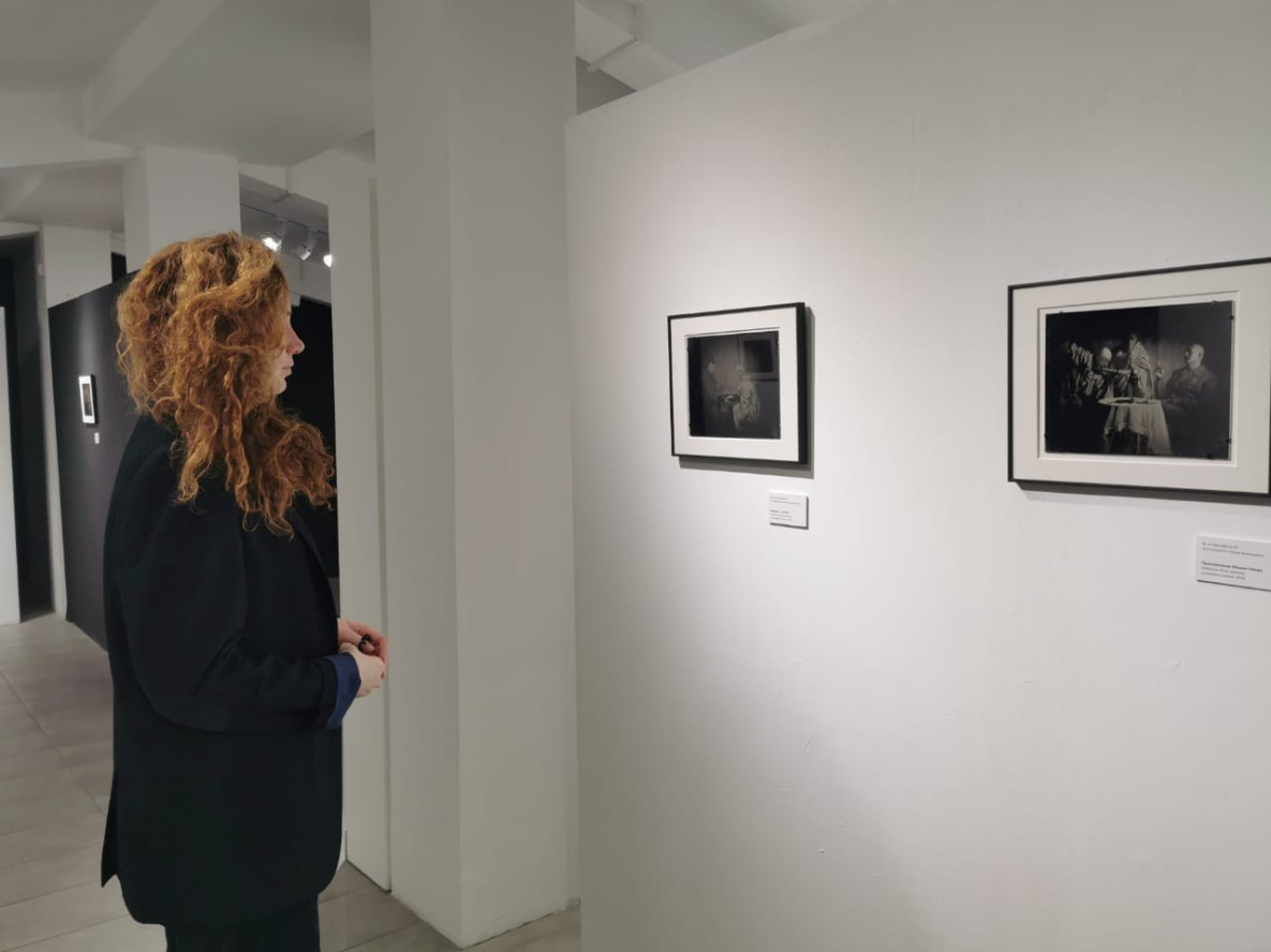 В Хабаровске открылась выставка «серебряных» отпечатков времени