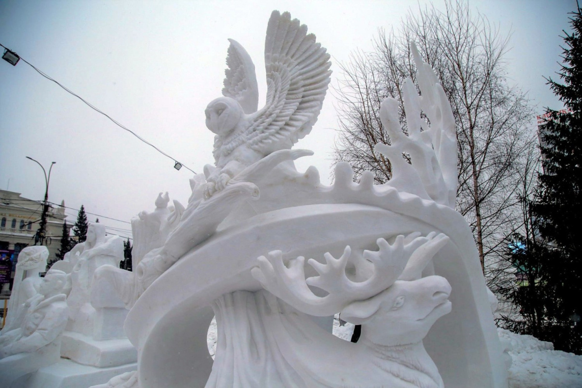 Мастера из Хабаровска взяли специальный приз Сибирского фестиваля снежной скульптуры 