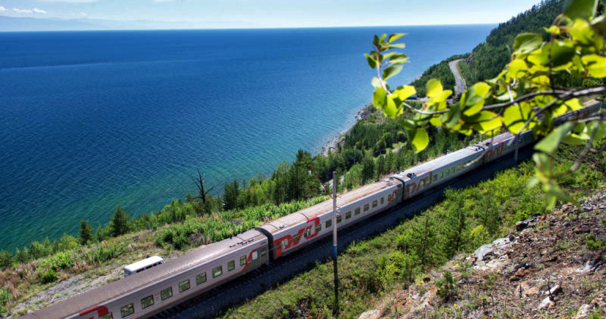РЖД возобновляет работу курортных поездов дальнего следования
