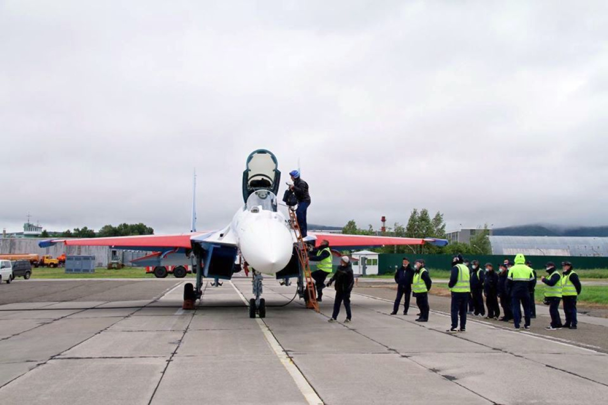 «Русские Витязи» получили новейшие истребители Су-35С