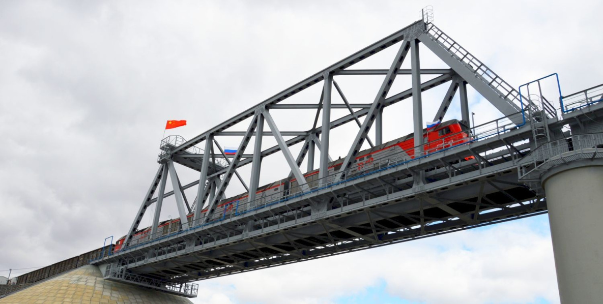 Первый железнодорожный мост в Китай построен на Дальнем Востоке