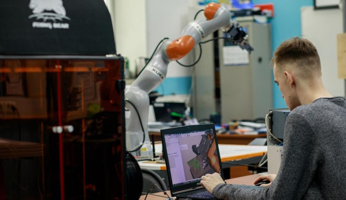 В Комсомольске-на-Амуре создают молодёжную лабораторию промышленной робототехники