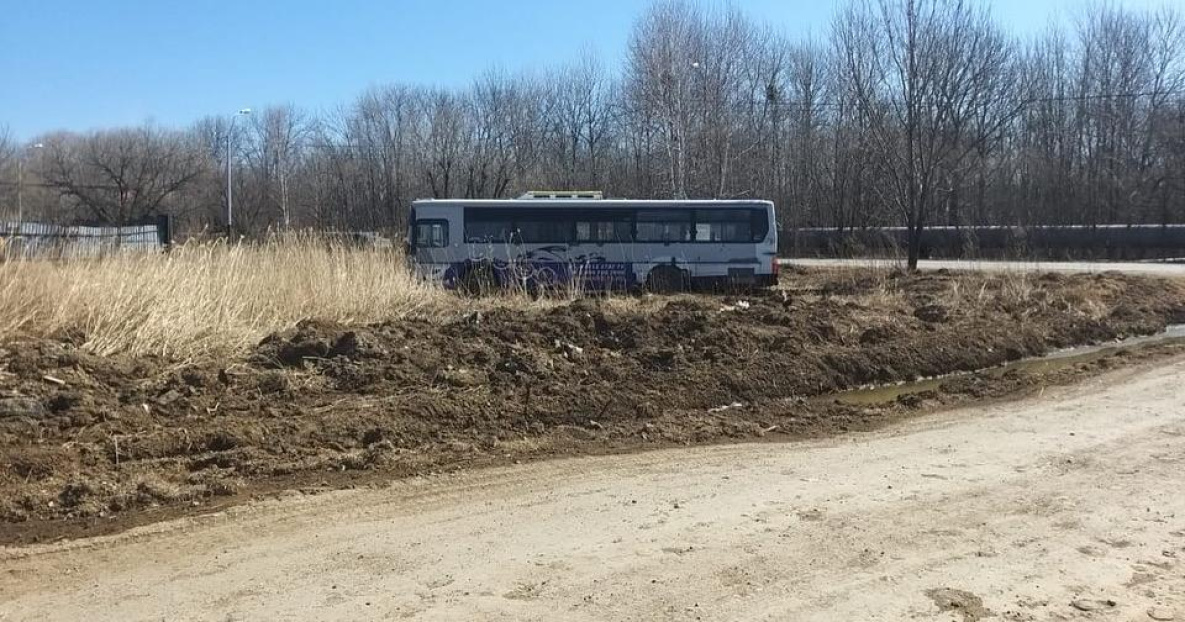 В Хабаровске автобус попал в ДТП из-за водителя без сознания